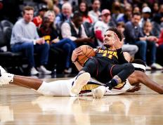 九游娱乐-关于阿扎伦卡关键节点大胜，老鹰带队取胜！的信息