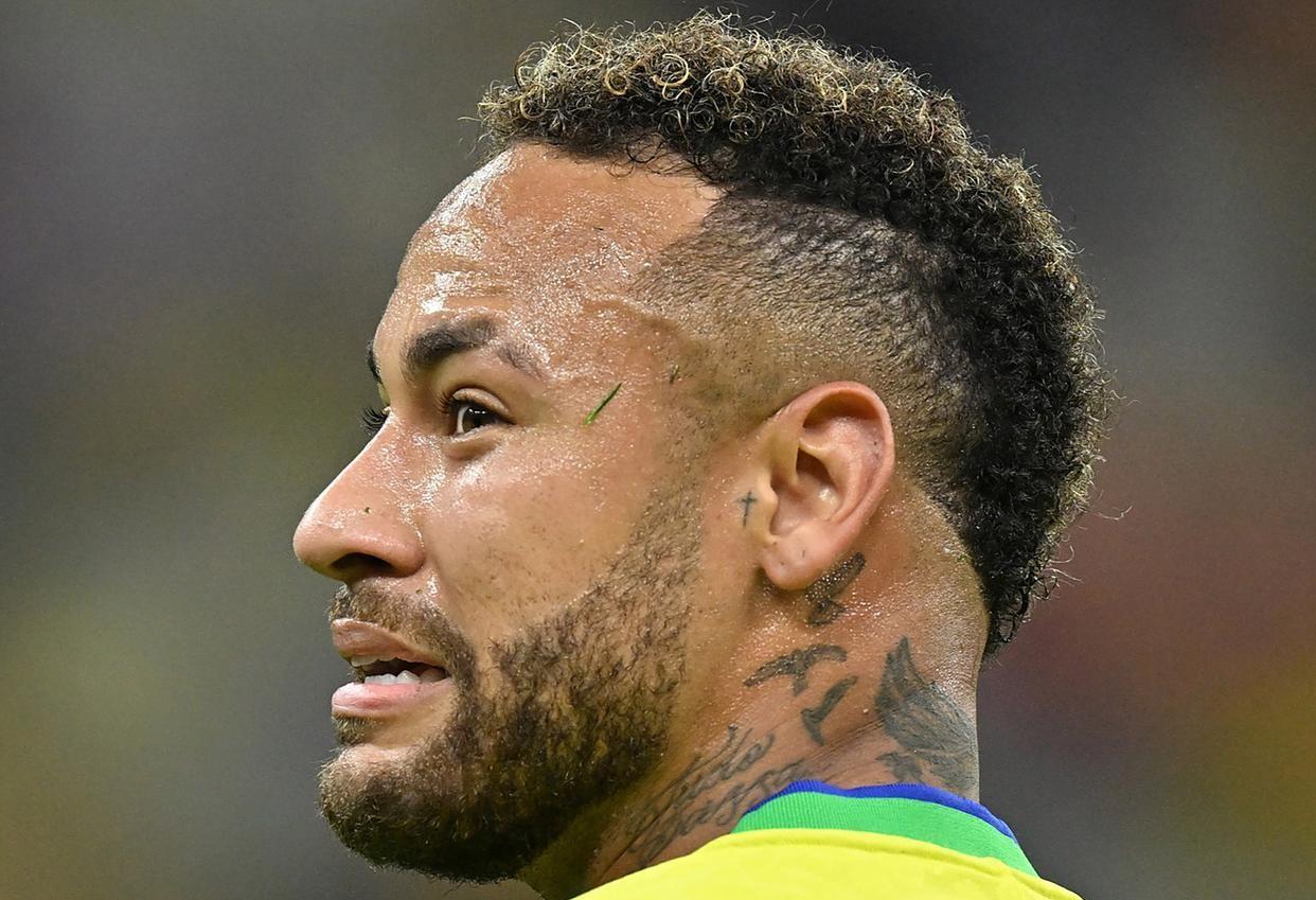 九游-内马尔意外战胜德国队,比赛局势复杂引爆全场!上演精彩一战的简单介绍